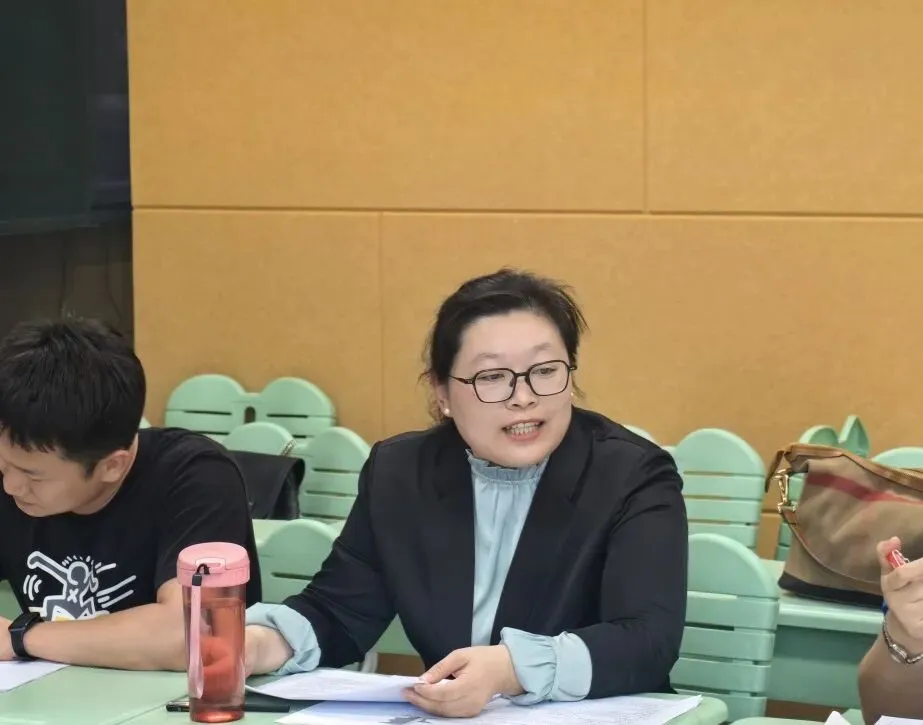 同析真题探地脉 共话备考越山巅 | 呼和浩特市第十四中学地理教研组2026年高考地理试卷分析及备考经验交流会-第5张图片-四季读书网 同析真题探地脉 共话备考越山巅 | 呼和浩特市第十四中学地理教研组2026年高考地理试卷分析及备考经验交流会-第5张图片-四季读书网