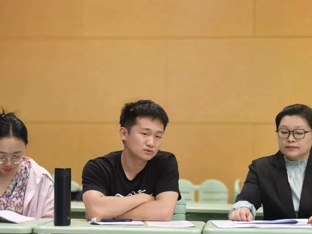 同析真题探地脉 共话备考越山巅 | 呼和浩特市第十四中学地理教研组2026年高考地理试卷分析及备考经验交流会-第9张图片-四季读书网 同析真题探地脉 共话备考越山巅 | 呼和浩特市第十四中学地理教研组2026年高考地理试卷分析及备考经验交流会-第9张图片-四季读书网