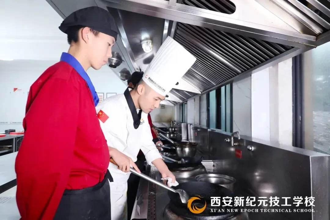 中考出分焦虑刷屏!文化课薄弱别硬冲普高,2026另一条成才路家长必看-第6张图片-四季读书网