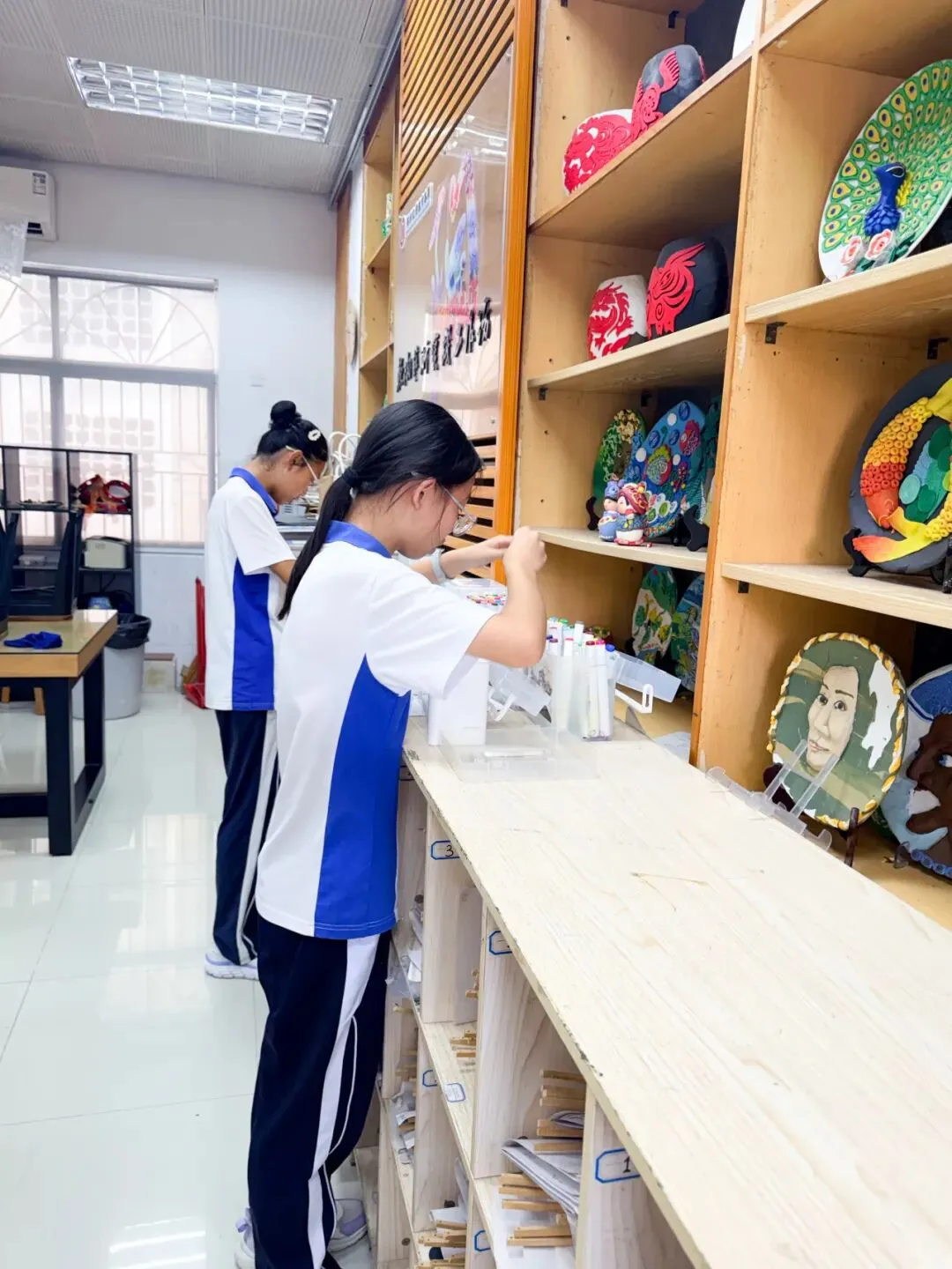 劳动砺心智,洁净助中考——我校期末“搬家式”大扫除活动践行“做美好生活合伙人”理念-第40张图片-四季读书网 劳动砺心智,洁净助中考——我校期末“搬家式”大扫除活动践行“做美好生活合伙人”理念-第40张图片-四季读书网