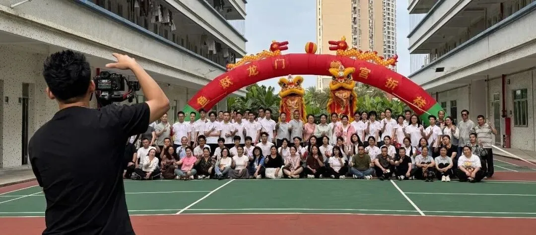中考400分,上职校、民办高中还是复读?真的不用纠结!-第1张图片-四季读书网 中考400分,上职校、民办高中还是复读?真的不用纠结!-第1张图片-四季读书网