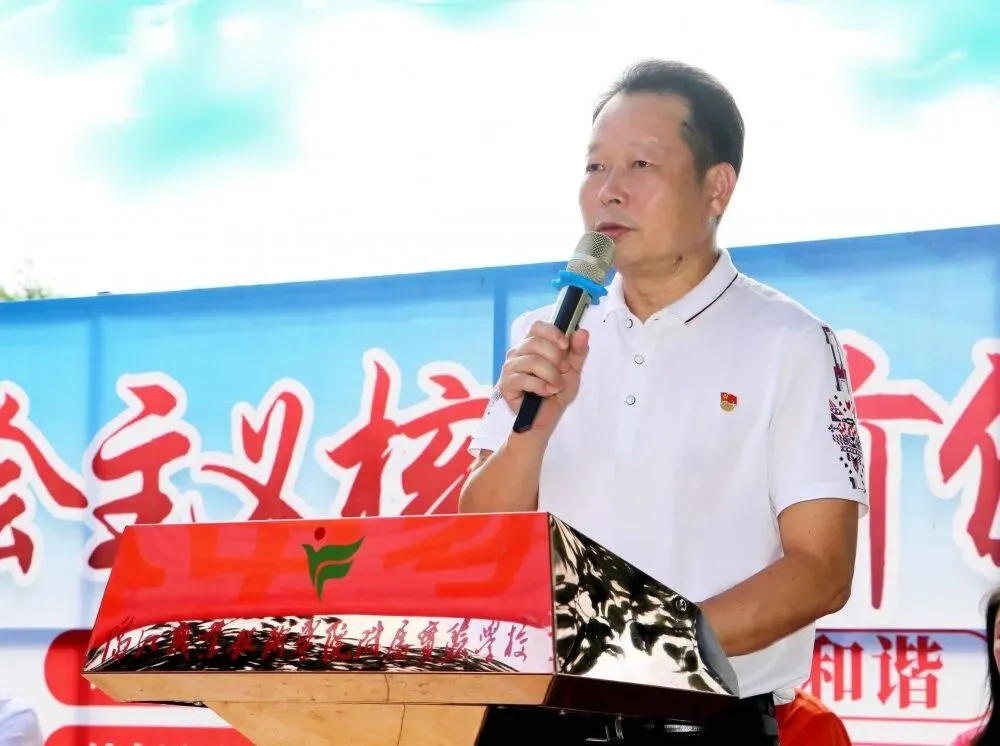 砺兵今朝 亮剑中考-第8张图片-四季读书网 砺兵今朝 亮剑中考-第8张图片-四季读书网