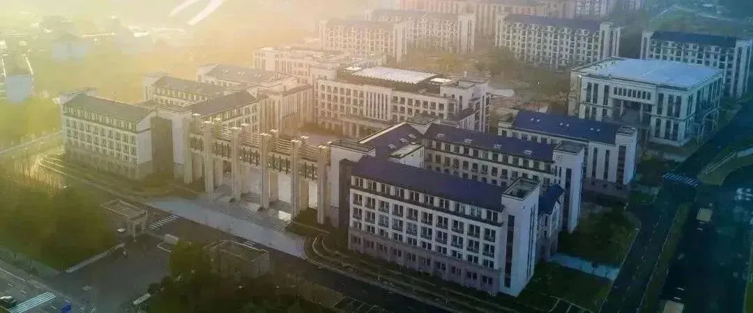 中考结束签了国际部,这个暑假可千万别只顾着玩!-第3张图片-四季读书网 中考结束签了国际部,这个暑假可千万别只顾着玩!-第3张图片-四季读书网