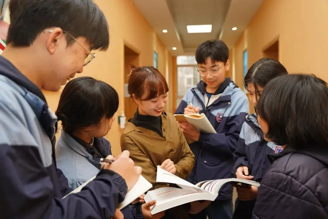 2026贵阳中考出分前真话:中外班不是买名校,是赌孩子的一次逆袭机会-第2张图片-四季读书网 2026贵阳中考出分前真话:中外班不是买名校,是赌孩子的一次逆袭机会-第2张图片-四季读书网