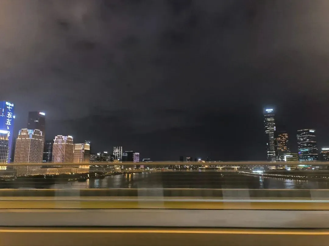 中考成绩不理想,是咬牙供私立高中还是读技校?-第1张图片-四季读书网 中考成绩不理想,是咬牙供私立高中还是读技校?-第1张图片-四季读书网