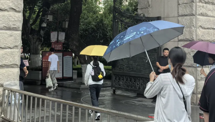 这场考试又称“小中考”,100分钟要做完20页A4纸选择题!-第1张图片-四季读书网 这场考试又称“小中考”,100分钟要做完20页A4纸选择题!-第1张图片-四季读书网