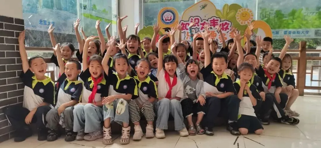 告别试卷!龙泉驿小学一、二年级用“玩”交出学期答卷①-第9张图片-四季读书网 告别试卷!龙泉驿小学一、二年级用“玩”交出学期答卷①-第9张图片-四季读书网