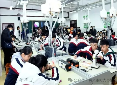 黔西南州2026年10余所学校中考招生信息!-第14张图片-四季读书网