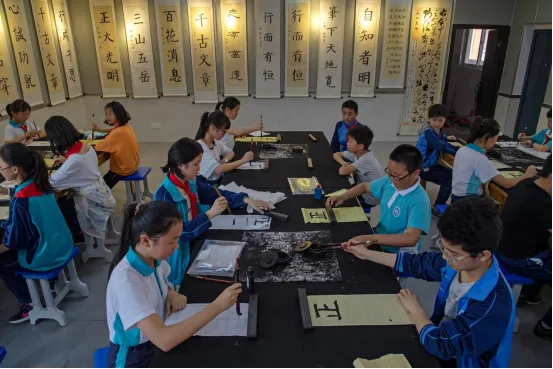 中考霸榜!长沙这所老牌名校!“强加工”实力再攀新高!-第4张图片-四季读书网 中考霸榜!长沙这所老牌名校!“强加工”实力再攀新高!-第4张图片-四季读书网