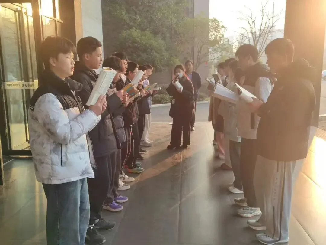 2026年南昌优启中考:中考录取结果已开放!优启带你成功升学-第6张图片-四季读书网 2026年南昌优启中考:中考录取结果已开放!优启带你成功升学-第6张图片-四季读书网