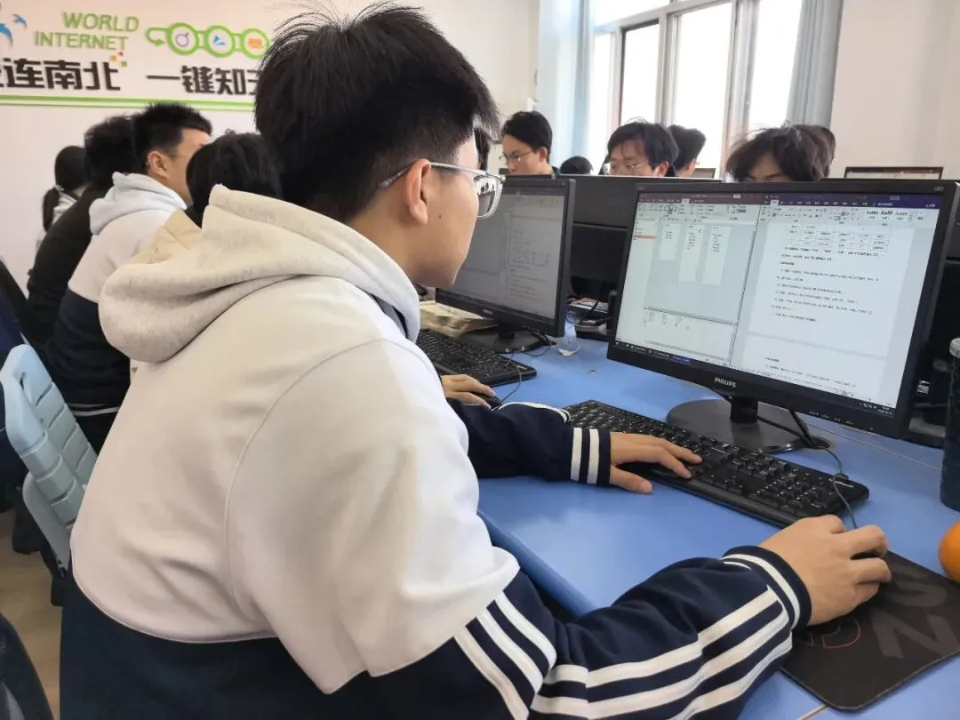 中考没过普高线,三年后她考上了本科-第42张图片-四季读书网 中考没过普高线,三年后她考上了本科-第42张图片-四季读书网