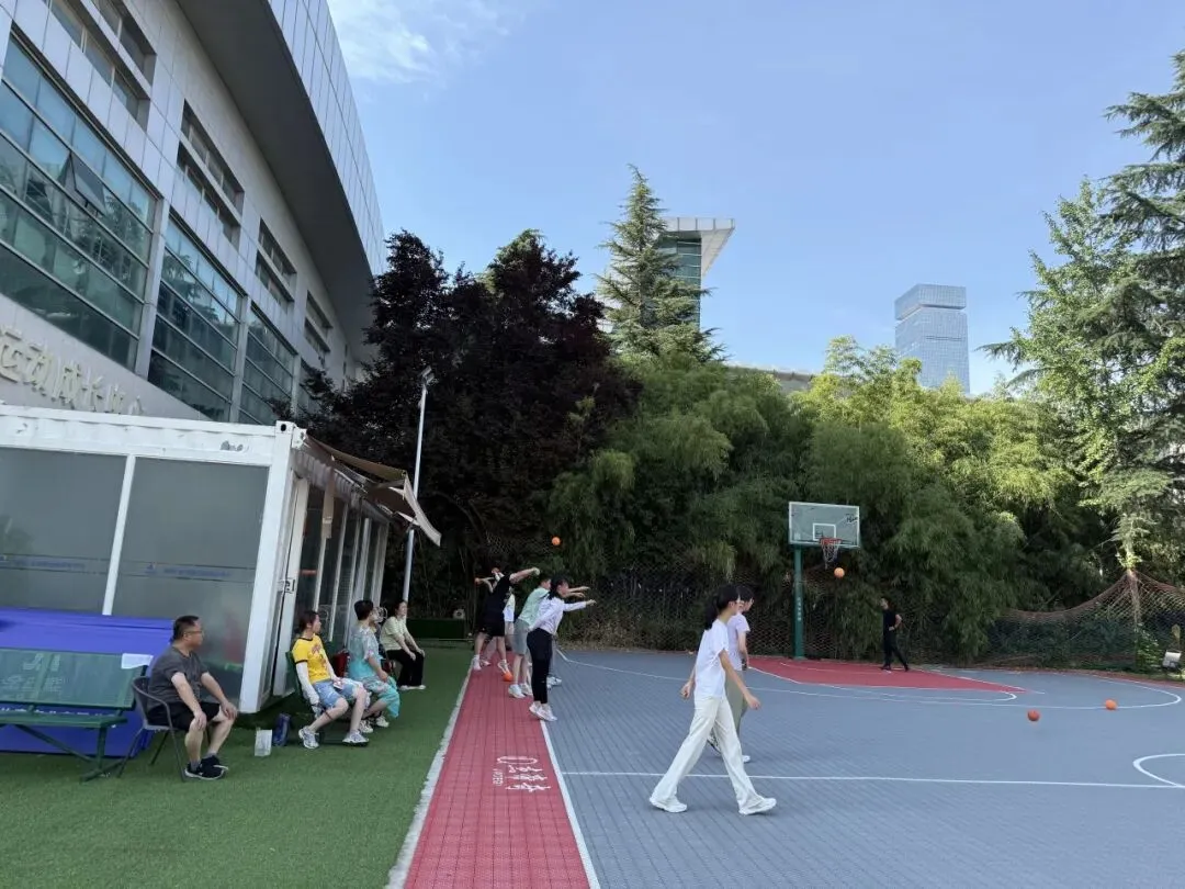中考体育暑假班,火热报名中~-第20张图片-四季读书网