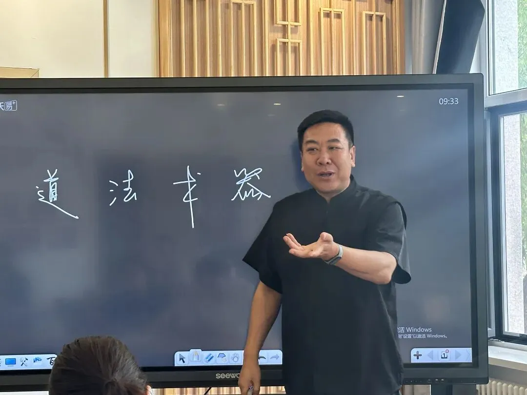 学科建设 | 高考真题思维碰撞启新程,梯队共研共思促成长——呼市一中刘振宇名师工作室深度剖析2025年黑、吉、辽、蒙高考生物-第10张图片-四季读书网 学科建设 | 高考真题思维碰撞启新程,梯队共研共思促成长——呼市一中刘振宇名师工作室深度剖析2025年黑、吉、辽、蒙高考生物-第10张图片-四季读书网