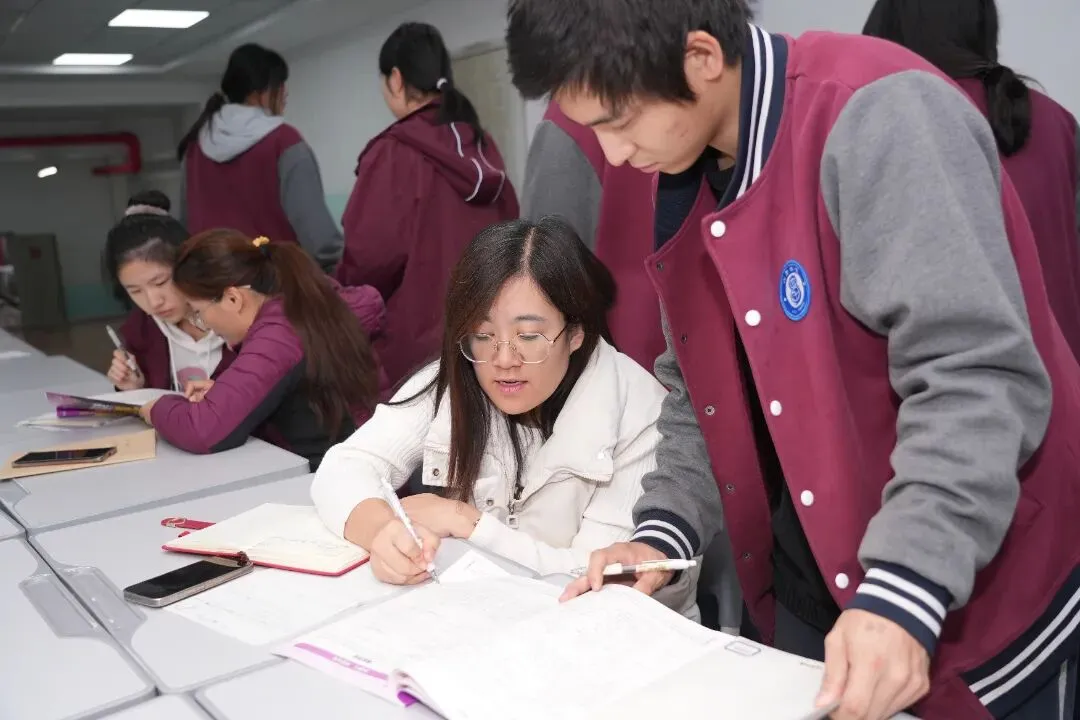 中考择校白热化!天津这所学校双赛道升学火了!-第17张图片-四季读书网 中考择校白热化!天津这所学校双赛道升学火了!-第17张图片-四季读书网