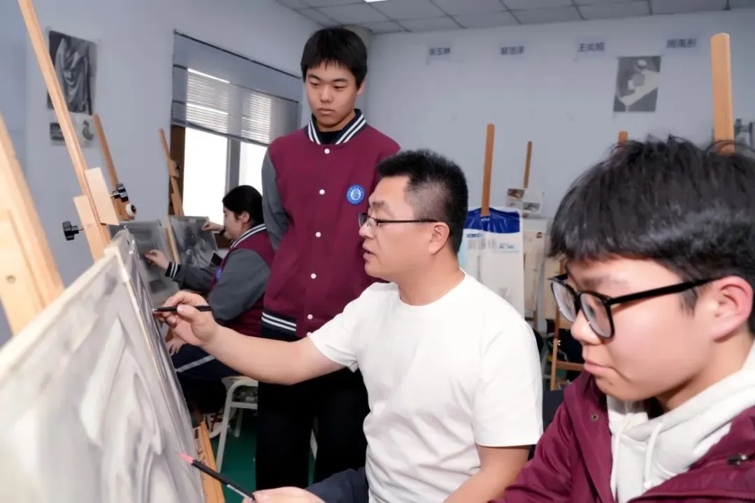 中考择校白热化!天津这所学校双赛道升学火了!-第21张图片-四季读书网 中考择校白热化!天津这所学校双赛道升学火了!-第21张图片-四季读书网