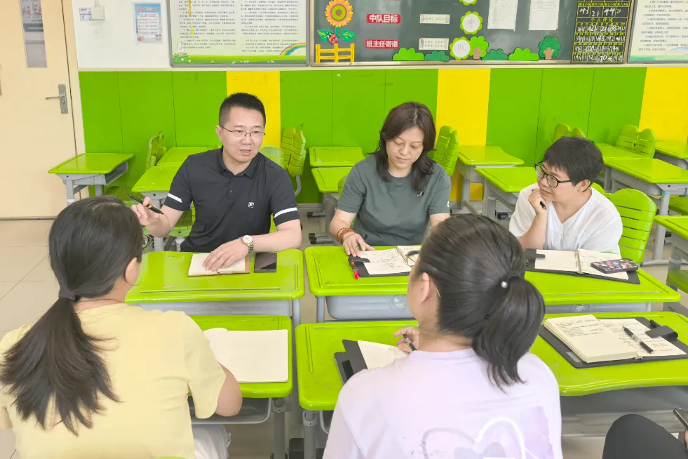 研试卷学情 促基础素养——天竺一小召开教学质量分析会-第19张图片-四季读书网