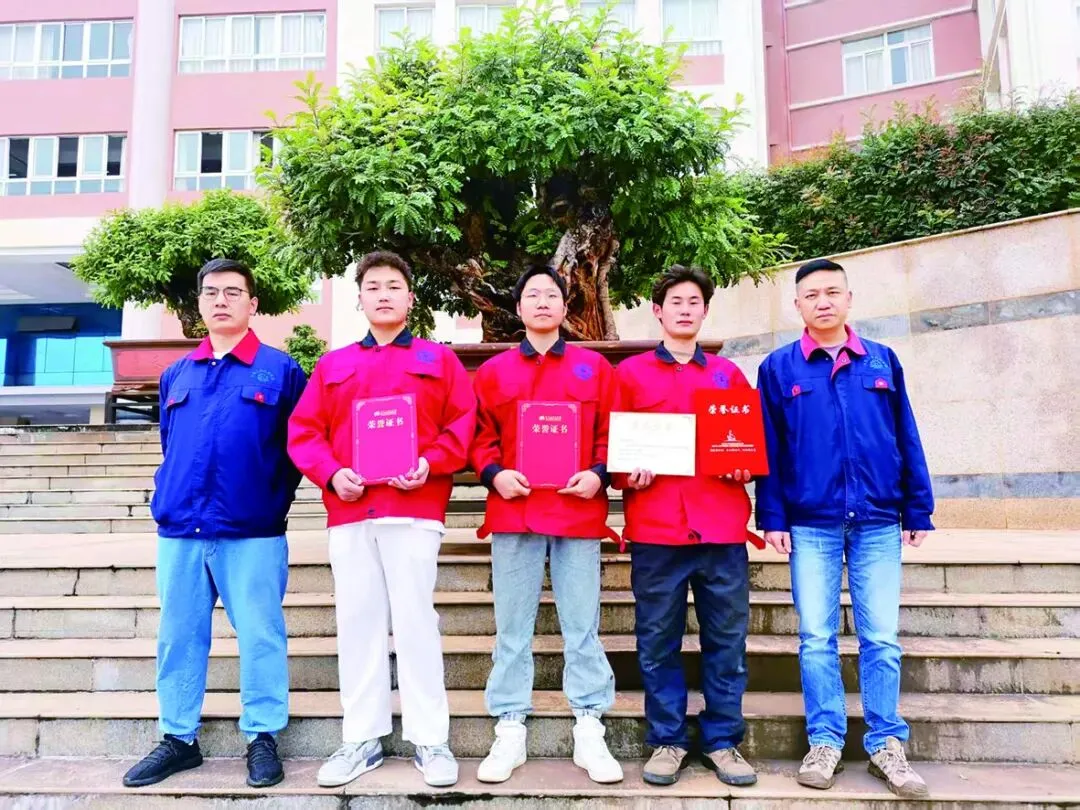 孩子中考后去哪?这所66年公办名校,给不了你985文凭,但能给一条更稳的路!-第22张图片-四季读书网