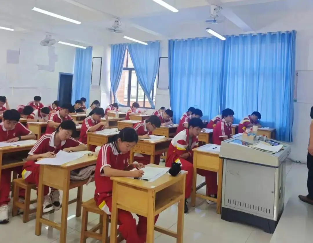 德江伟才高级中学2026年中考志愿填报特别提醒!!-第22张图片-四季读书网