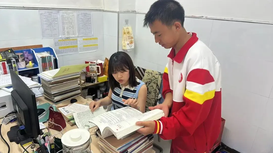 德江伟才高级中学2026年中考志愿填报特别提醒!!-第27张图片-四季读书网