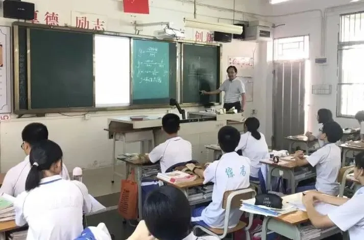 中考后回头看,发现那些考不上高中的孩子 ,基本都是这四类-第3张图片-四季读书网