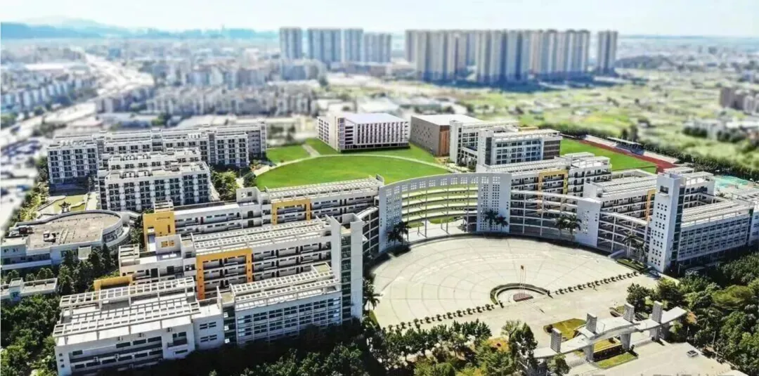 清远中考志愿填报全解:公办 / 民办 / 中职,广州学校报考指南-第9张图片-四季读书网