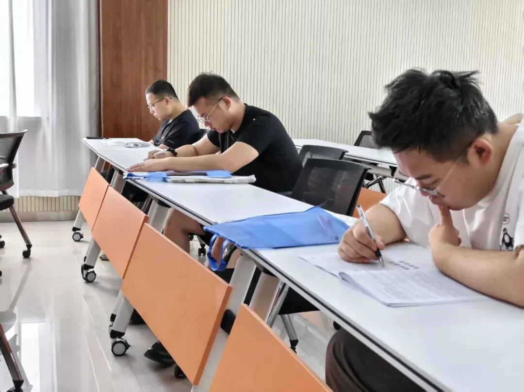 以考促学,备战公考|共青团定襄县委公考模拟考试活动圆满落幕!-第13张图片-四季读书网