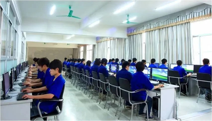 中考低分不用愁! 计算机应用专业2026年广西动力技工学校招生-第8张图片-四季读书网