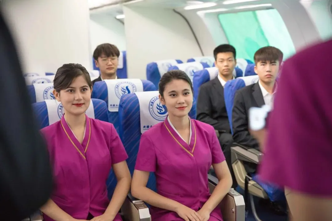 2025年中考录取将结束,新疆西北航空职业技术学校还有少量宝贵的补录名额!-第17张图片-四季读书网 2025年中考录取将结束,新疆西北航空职业技术学校还有少量宝贵的补录名额!-第17张图片-四季读书网