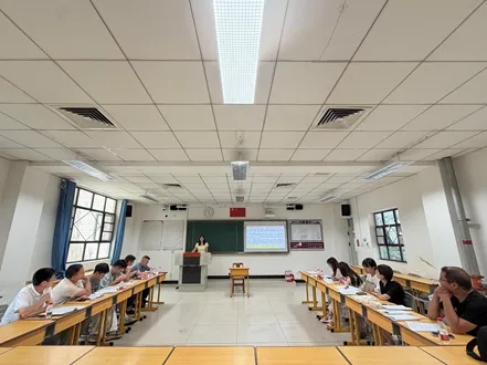 深耕高考真题,精研备考路径-第5张图片-四季读书网