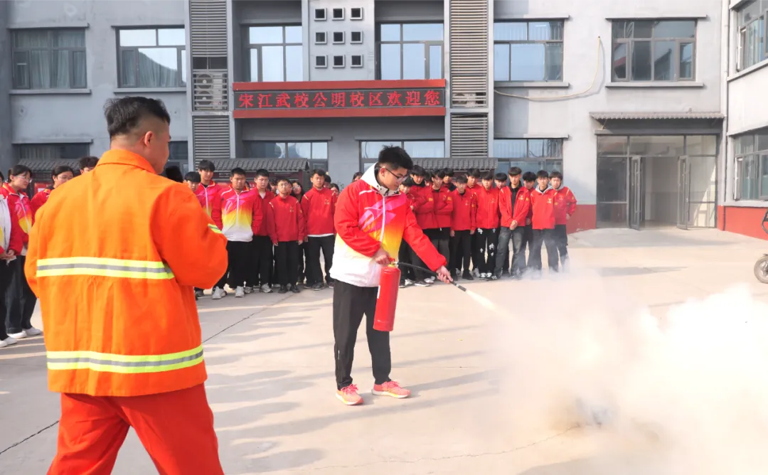 中考落榜不要慌 选宋江武校升学就业两不误-第17张图片-四季读书网