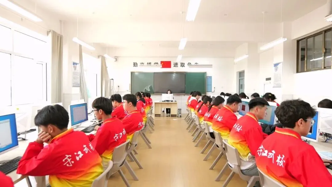 中考落榜不要慌 选宋江武校升学就业两不误-第21张图片-四季读书网