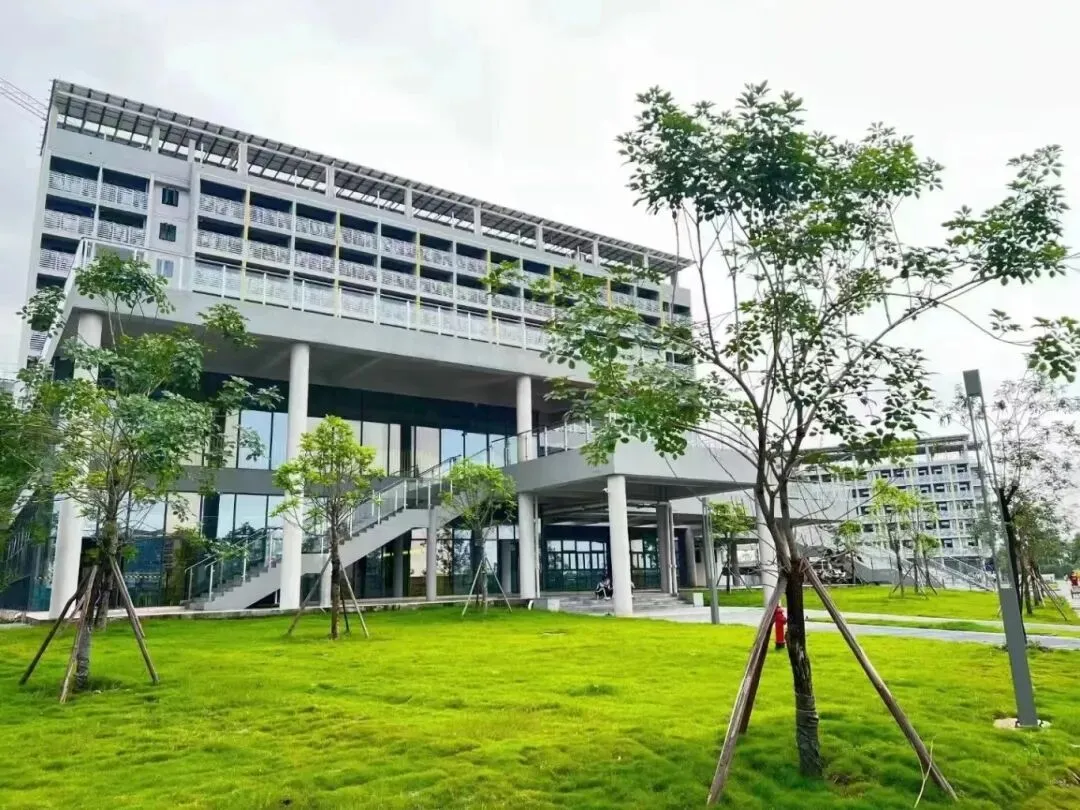 中考失利≠人生输家!低分学子升学路径,家长速看|广州市南华工贸技师学院火热招生中-第5张图片-四季读书网 中考失利≠人生输家!低分学子升学路径,家长速看|广州市南华工贸技师学院火热招生中-第5张图片-四季读书网
