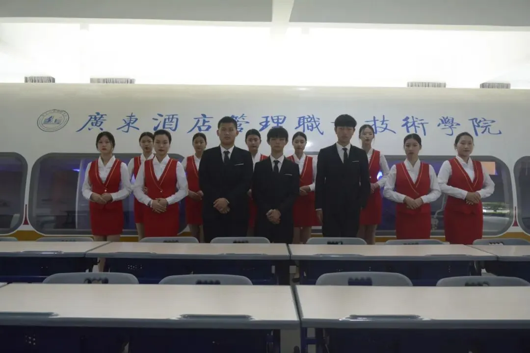 东莞中考成绩今日公布!快来预定这所学校-第19张图片-四季读书网 东莞中考成绩今日公布!快来预定这所学校-第19张图片-四季读书网
