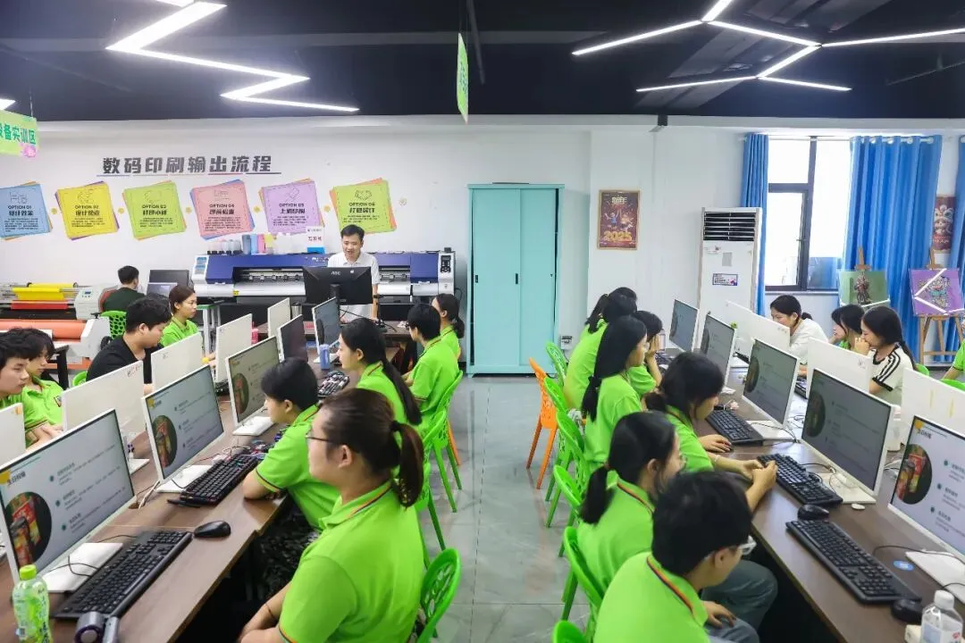 【家门口好职校】长沙中考100-300分必看!盘点热门专业,零基础也能学-第8张图片-四季读书网 【家门口好职校】长沙中考100-300分必看!盘点热门专业,零基础也能学-第8张图片-四季读书网
