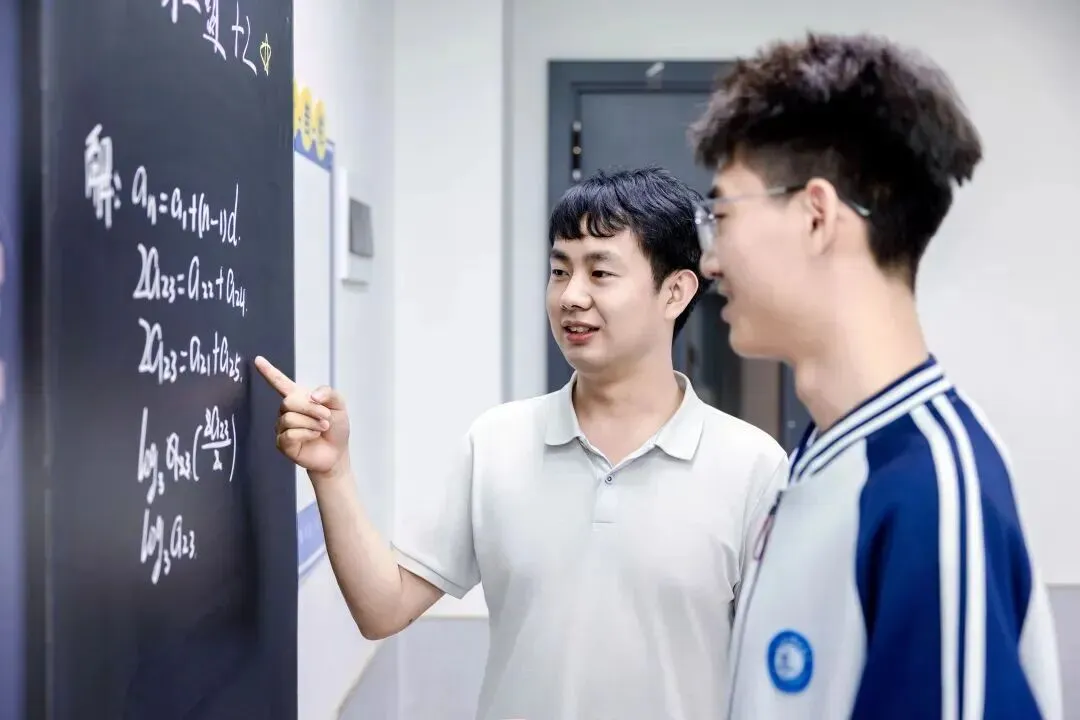 中考后择校必看:西安现代综合职业高中四条升学路径全解析丨15619351983-第18张图片-四季读书网 中考后择校必看:西安现代综合职业高中四条升学路径全解析丨15619351983-第18张图片-四季读书网