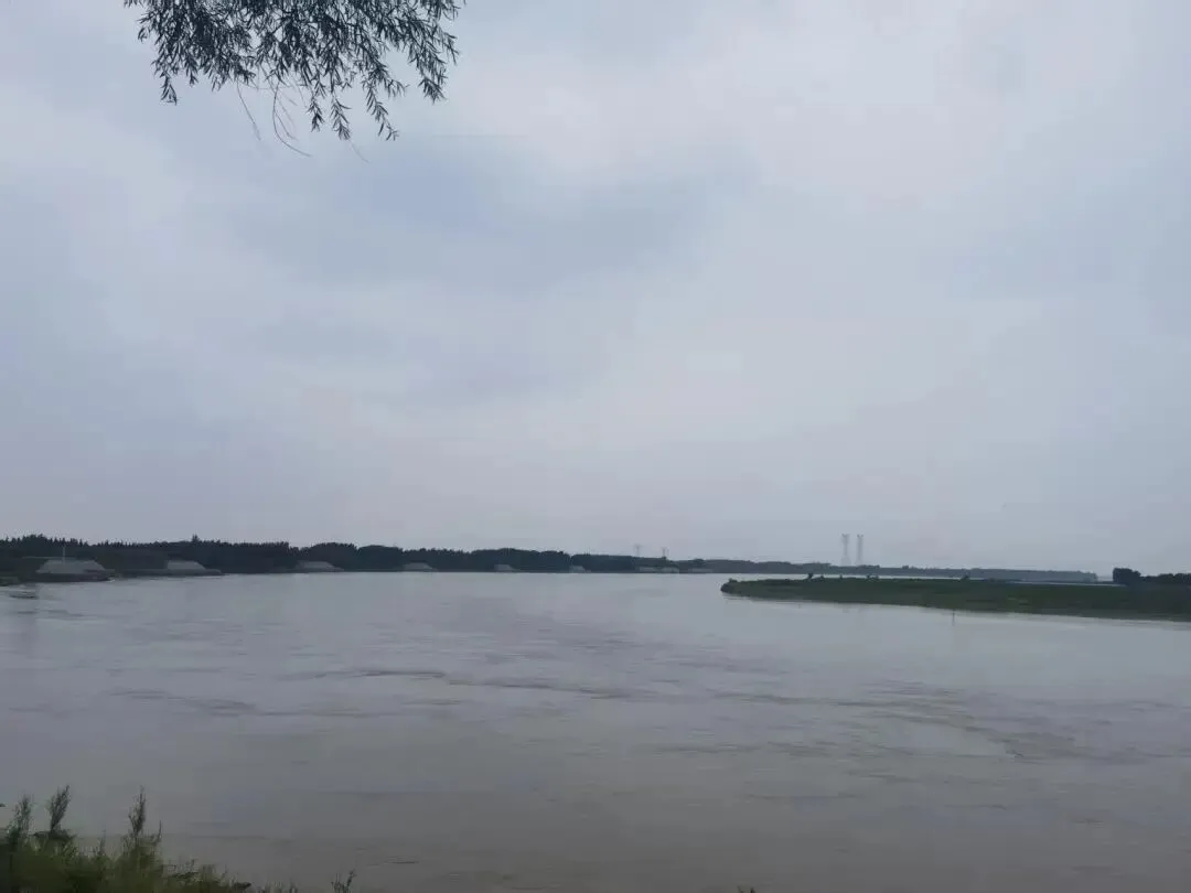 26真题:如何针对河道污染及安全隐患问题开展专项调研?-第3张图片-四季读书网