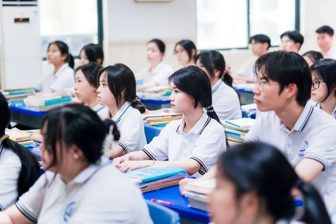 "我中考331分,还有书读吗?"-第25张图片-四季读书网 "我中考331分,还有书读吗?"-第25张图片-四季读书网