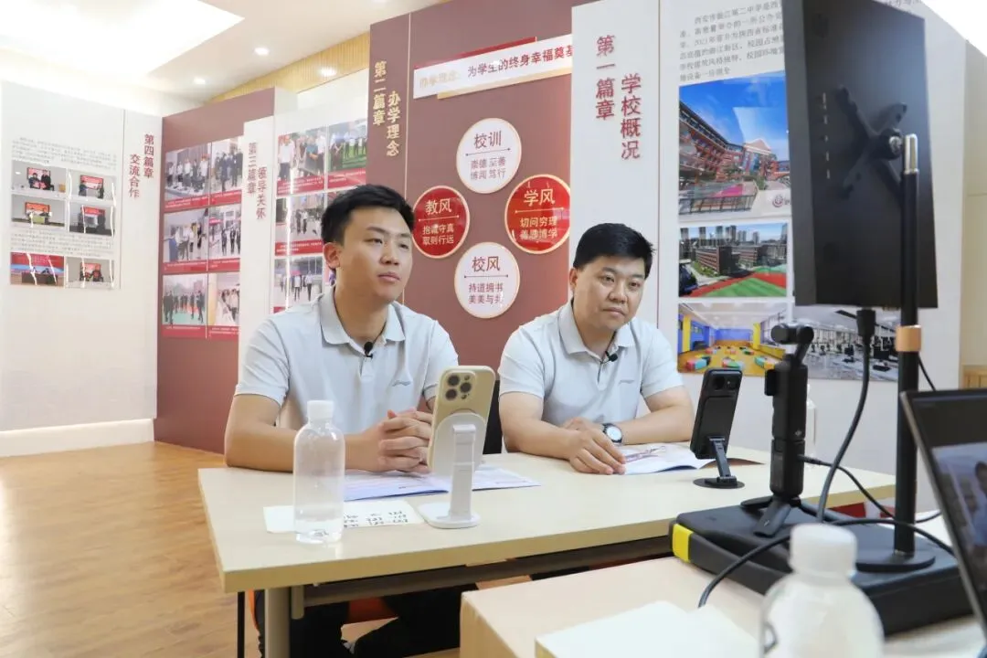 多点联动 暖心答疑丨曲江二中中考招生咨询会现场热度爆棚-第25张图片-四季读书网 多点联动 暖心答疑丨曲江二中中考招生咨询会现场热度爆棚-第25张图片-四季读书网