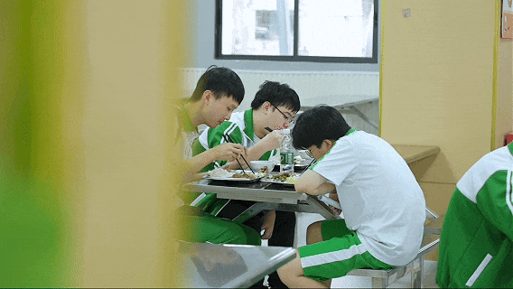 怕复读白费一年?这所中考复读学校透明教学进度全程可查-第57张图片-四季读书网 怕复读白费一年?这所中考复读学校透明教学进度全程可查-第57张图片-四季读书网