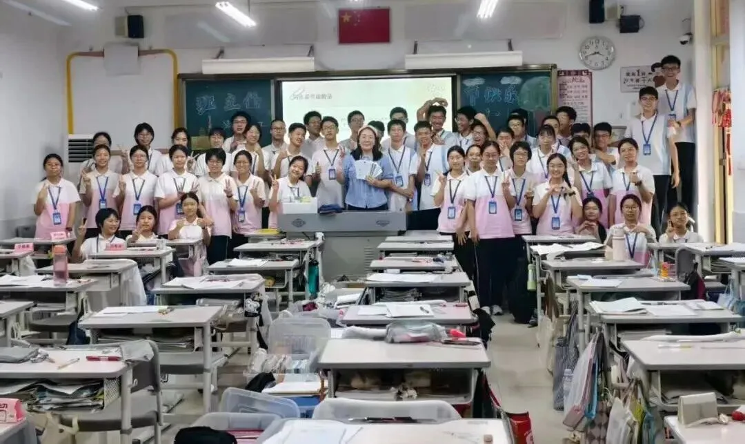 匠心耕耘待花开!这群班主任托举龙江学子中考荣光-第2张图片-四季读书网 匠心耕耘待花开!这群班主任托举龙江学子中考荣光-第2张图片-四季读书网