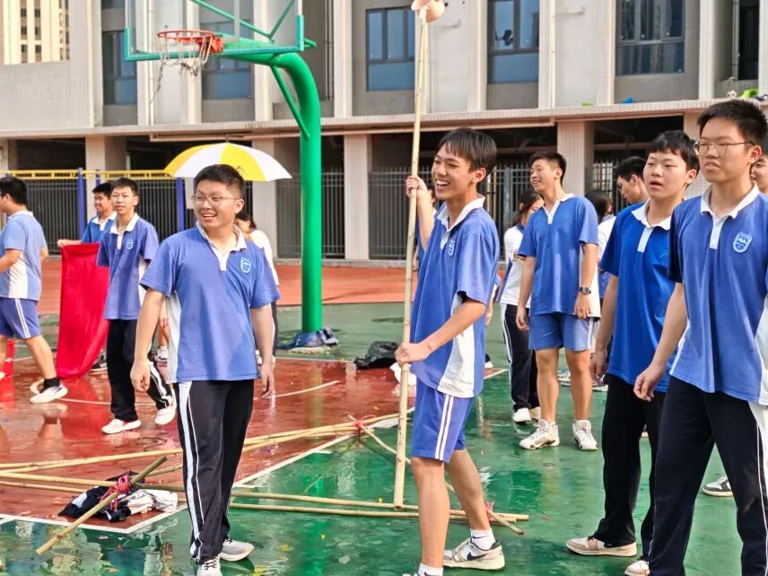 中考出分!新塘这批学生选对学校逆袭名高,成功翻盘!-第15张图片-四季读书网