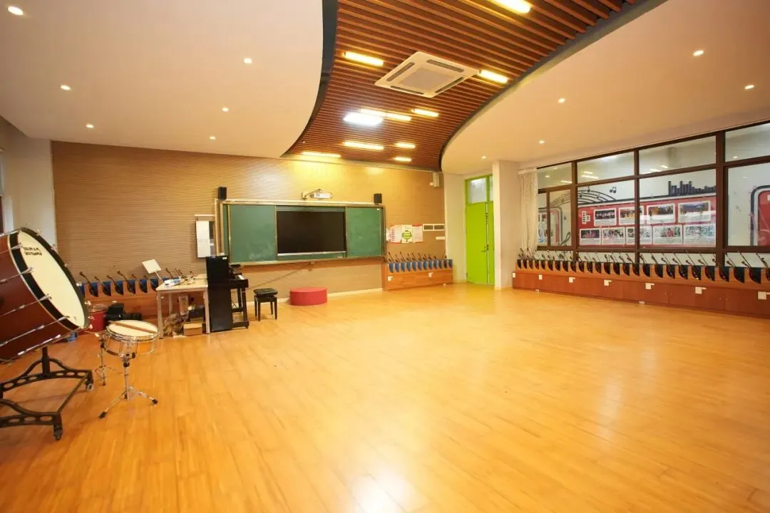 国家备案AI大模型!肇广学校:AI赋能中考提质,高分段学生闪耀-第20张图片-四季读书网 国家备案AI大模型!肇广学校:AI赋能中考提质,高分段学生闪耀-第20张图片-四季读书网