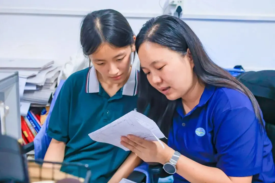 【中考专访一】重磅!明珠2026首位受访学霸,跟着她找准初中学习方向-第17张图片-四季读书网