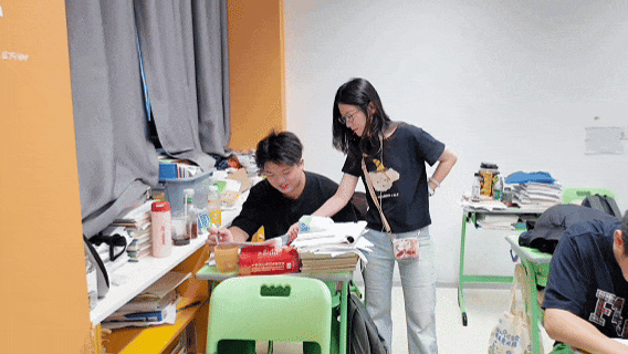 广州中考滑档被技校录取?本地家长统一建议:优先复读!-第11张图片-四季读书网 广州中考滑档被技校录取?本地家长统一建议:优先复读!-第11张图片-四季读书网