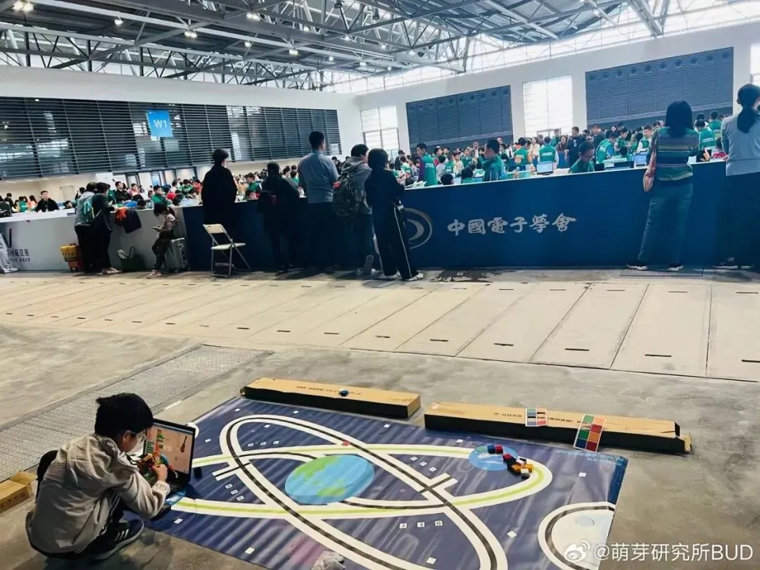 广州中考一分一操场?我捋完三条升学路,心里反而稳了-第19张图片-四季读书网 广州中考一分一操场?我捋完三条升学路,心里反而稳了-第19张图片-四季读书网