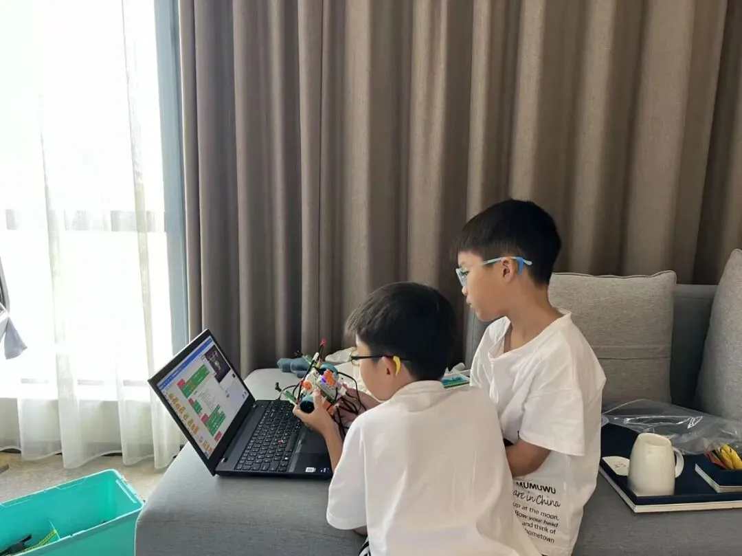 广州中考一分一操场?我捋完三条升学路,心里反而稳了-第23张图片-四季读书网 广州中考一分一操场?我捋完三条升学路,心里反而稳了-第23张图片-四季读书网