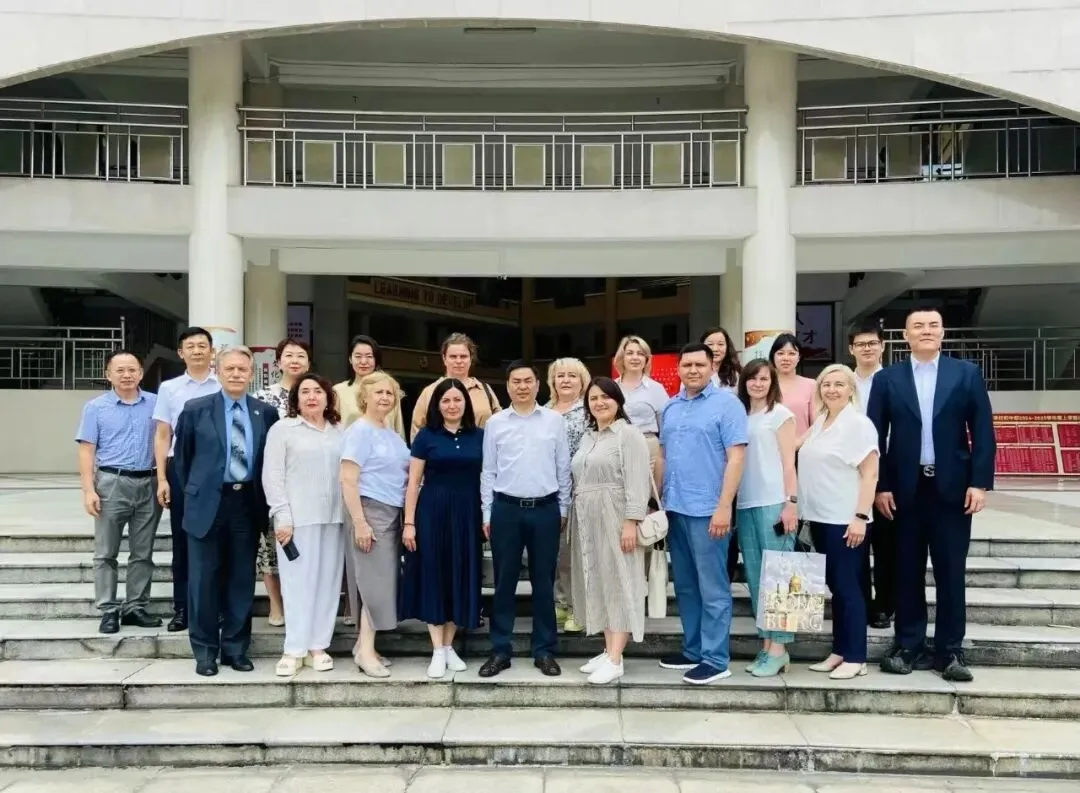 @中考学子:广实外校国际部还有少量名额等你来!-第13张图片-四季读书网