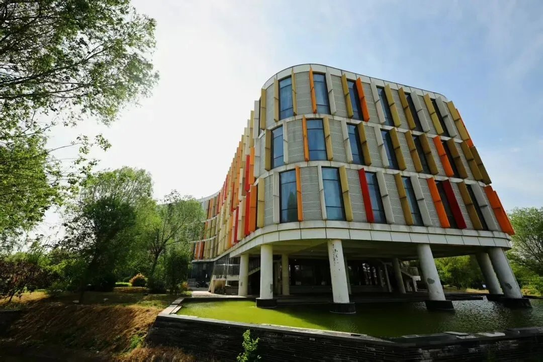 中考300分左右也能上大学?!这所公办学校正在报名!-第5张图片-四季读书网 中考300分左右也能上大学?!这所公办学校正在报名!-第5张图片-四季读书网