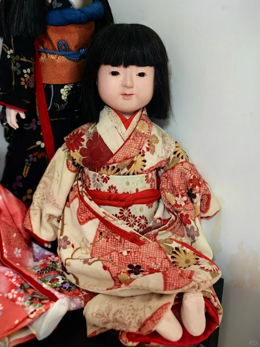 和日本老照片小女孩长相一样的市松人形