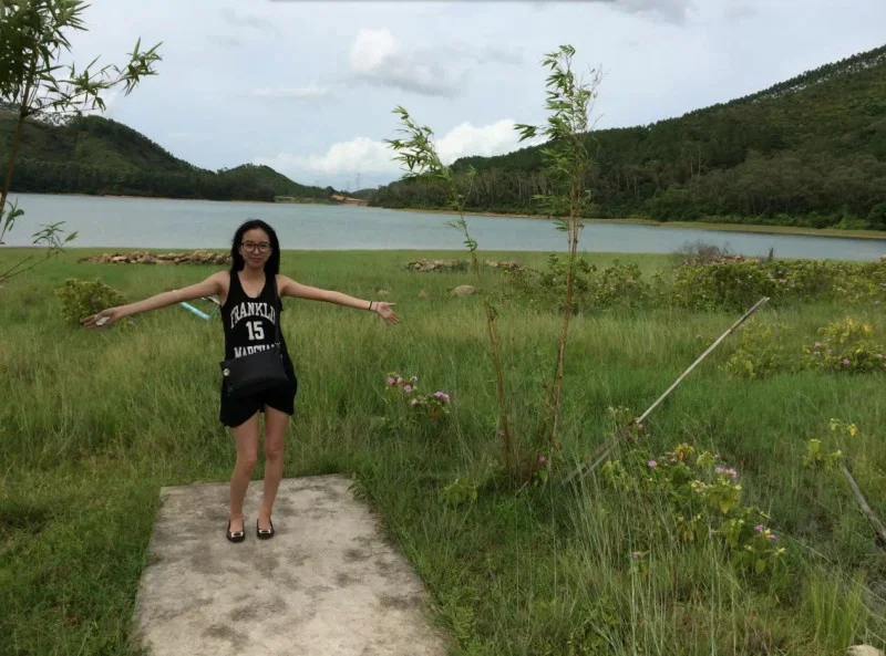 老照片，回顾美丽气质反差妹子（215/300）